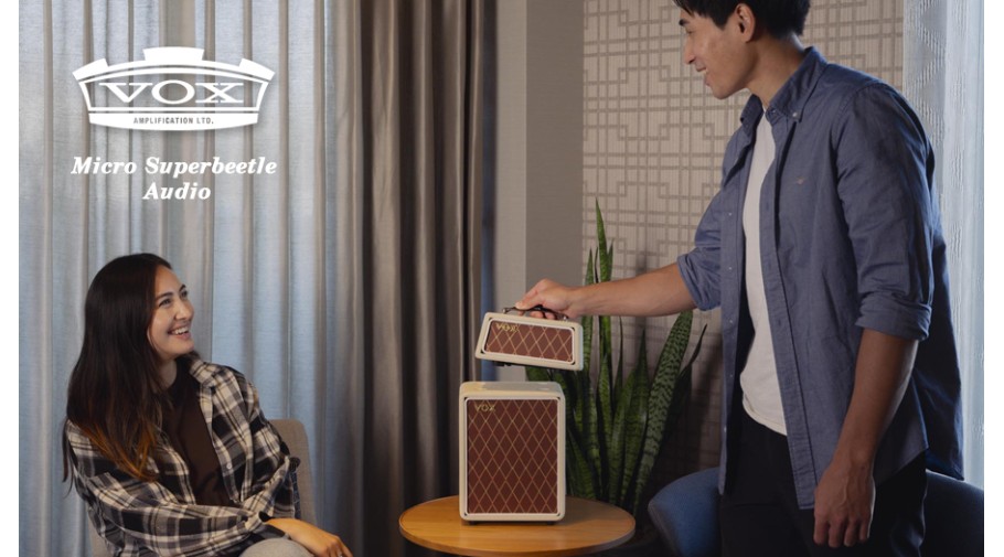 Δες το VOX Micro Superbeetle Guitar, έναν μικρού μεγέθους ενισχυτή που συνδυάζει τον εμβληματικό σχεδιασμό της VOX με σύγχρονη φορητότητα και ευελιξία. Εμπνευσμένος από τα κλασικά VOX stacks των 60s, αποτελεί ιδανική επιλογή για κιθαρίστες που θέλουν αυθεντικό χαρακτήρα, πρακτικότητα και ξεχωριστή εμφάνιση.