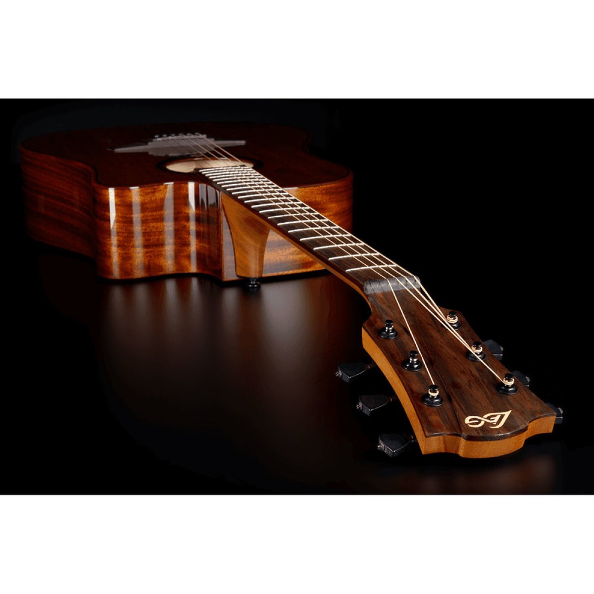 LAG ELECTRIC ACOUSTIC GUITAR TRAMONTANE 98 DREADN. CE ELECTRIC ACOUSTIC GUITAR TRAMONTANE 98 DREADN. CE